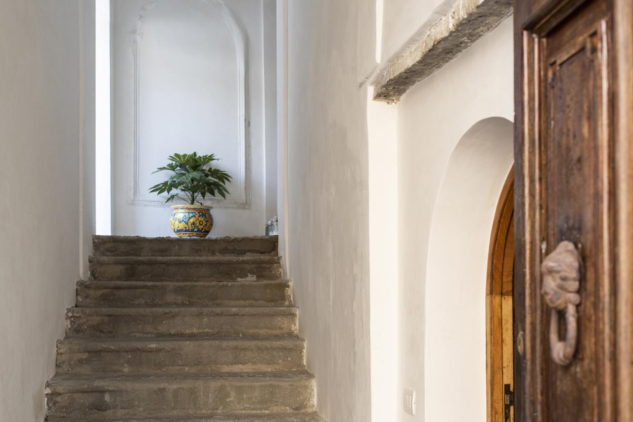 Отель Residenza D'Epoca Olimpia Санта-Мария-ди-Кастеллабате Экстерьер фото